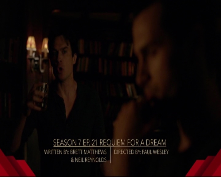 VampireDiariesWorld-dot-nl_S7-dvdextra-DirectingVampires0173.jpg