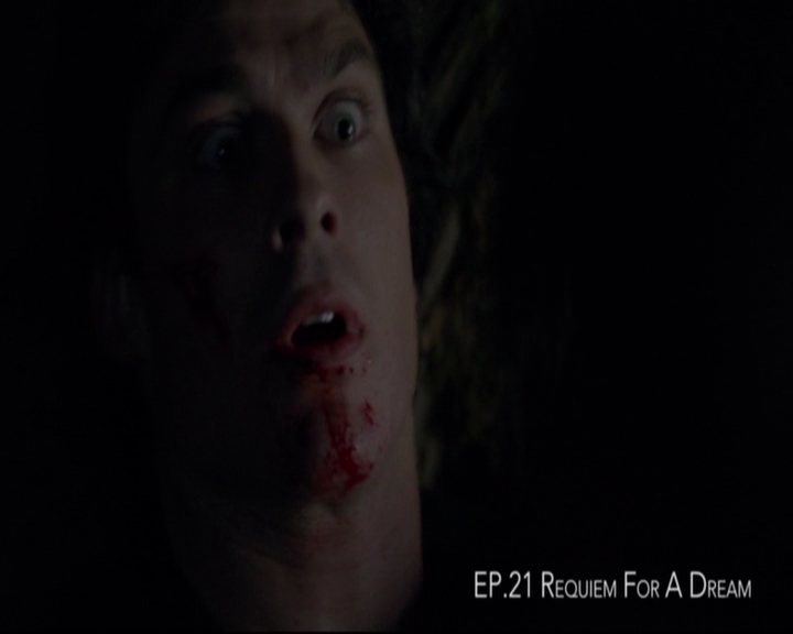 VampireDiariesWorld-dot-nl_S7-dvdextra-DirectingVampires0197.jpg