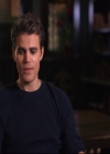 VampireDiariesWorld-dot-nl_S7-dvdextra-DirectingVampires0271.jpg