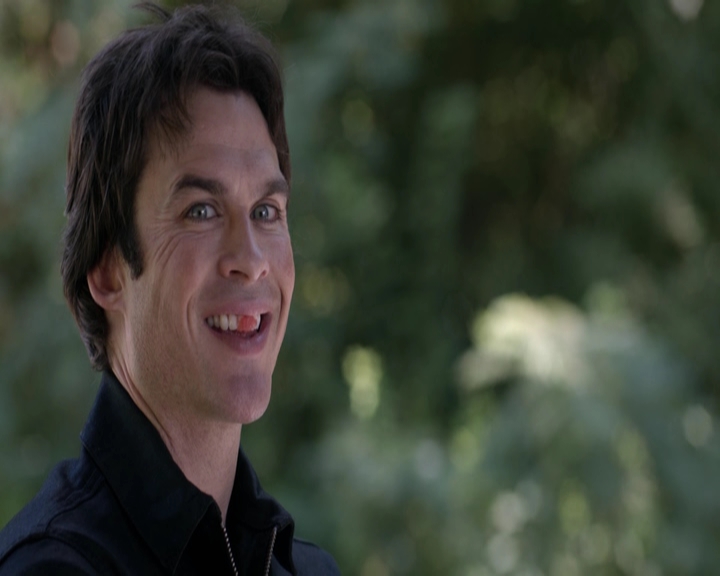 VampireDiariesWorld-dot-nl_S7-dvdextra-GAGReel0074.jpg