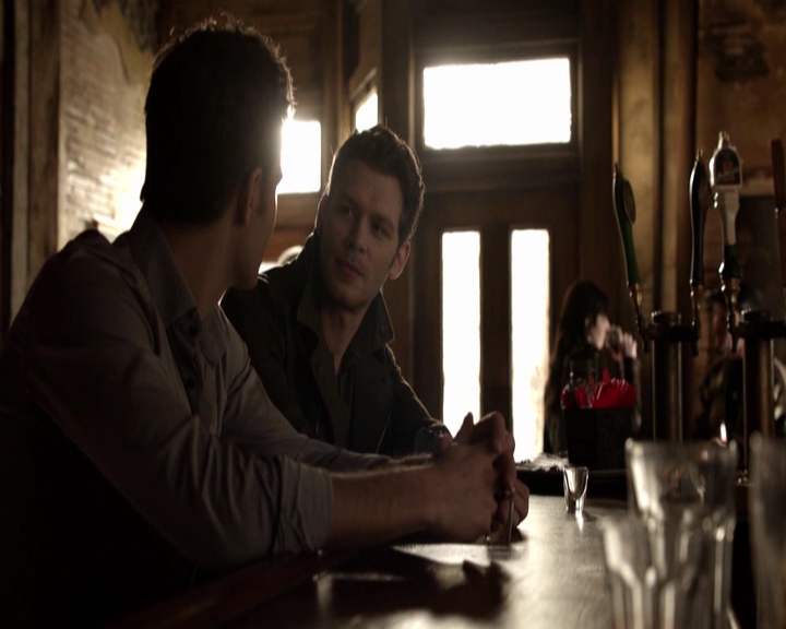 VampireDiariesWorld-dot-nl_S7-dvdextra-GAGReel0081.jpg