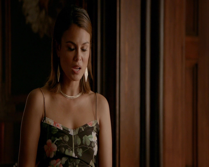 VampireDiaries-dot-nl_VampireDiaries-8x03YouDecidedThatIWasWorthSaving0942.jpg VampireDiaries-dot-nl_VampireDiaries-8x03YouDecidedThatIWasWorthSaving0942.jpg