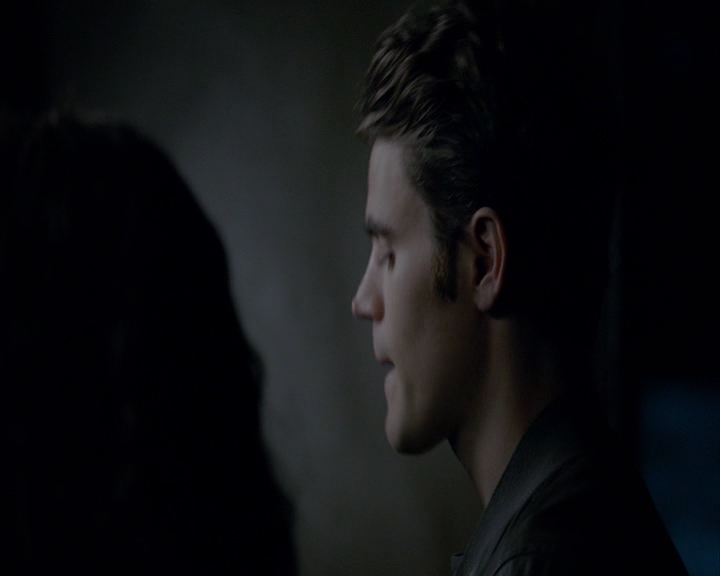 VampireDiaries-dot-nl_VampireDiaries-8x03YouDecidedThatIWasWorthSaving1904.jpg