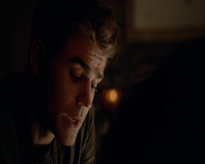 VampireDiaries-dot-nl_VampireDiaries-8x03YouDecidedThatIWasWorthSaving2010.jpg