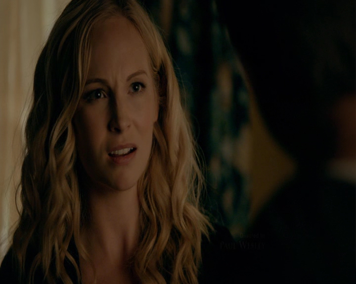 VampireDiaries-dot-nl_VampireDiaries-8x06DetouredOnSomeRandomBackwoodsPathToHell0246.jpg