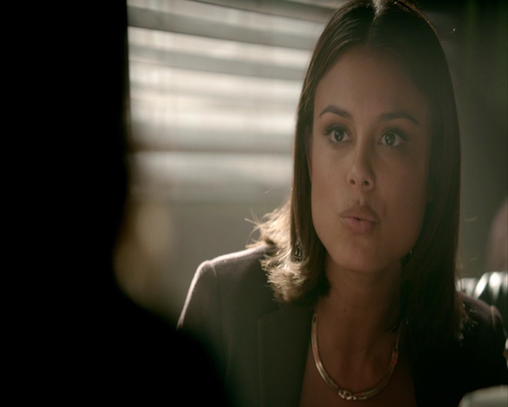 VampireDiaries-dot-nl_VampireDiaries-8x06DetouredOnSomeRandomBackwoodsPathToHell0330.jpg