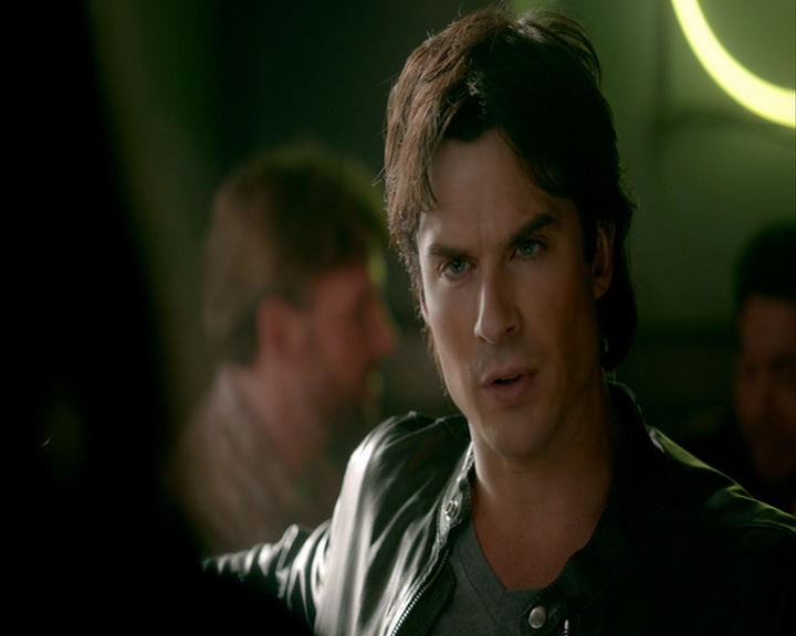 VampireDiaries-dot-nl_VampireDiaries-8x06DetouredOnSomeRandomBackwoodsPathToHell0382.jpg