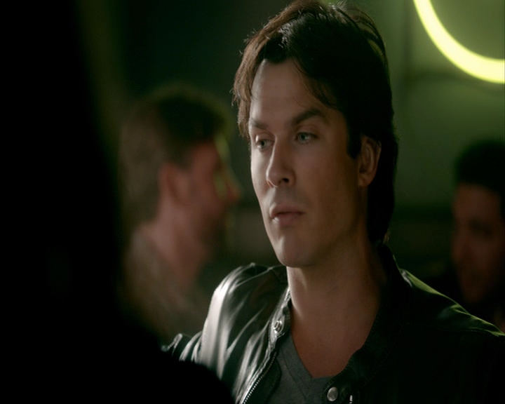 VampireDiaries-dot-nl_VampireDiaries-8x06DetouredOnSomeRandomBackwoodsPathToHell0384.jpg