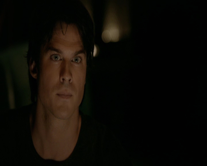 VampireDiaries-dot-nl_VVampireDiaries-dot-nl_VampireDiaries-8x08WeHaveHistoryTogether0085.jpg