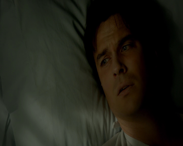 VampireDiaries-dot-nl_VVampireDiaries-dot-nl_VampireDiaries-8x08WeHaveHistoryTogether1316.jpg