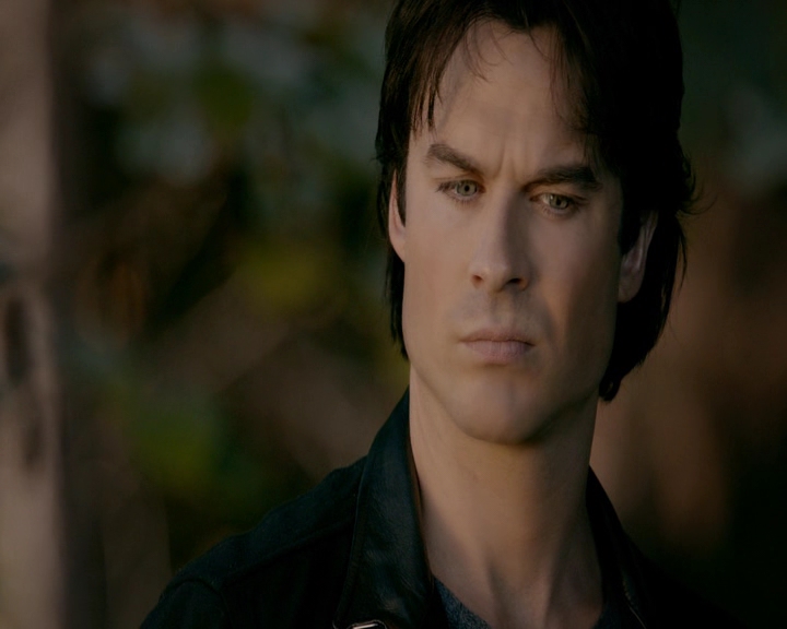 VampireDiaries-dot-nl_VVampireDiaries-dot-nl_VampireDiaries-8x08WeHaveHistoryTogether2269.jpg
