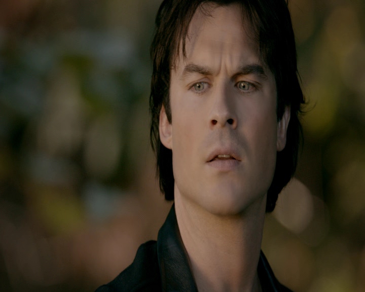 VampireDiaries-dot-nl_VVampireDiaries-dot-nl_VampireDiaries-8x08WeHaveHistoryTogether2284.jpg